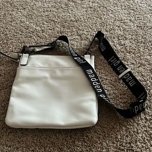 Madden Girl purse. New.